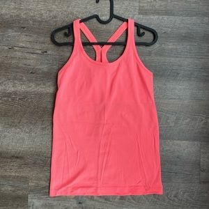 Lululemon Ebb to Street Tank